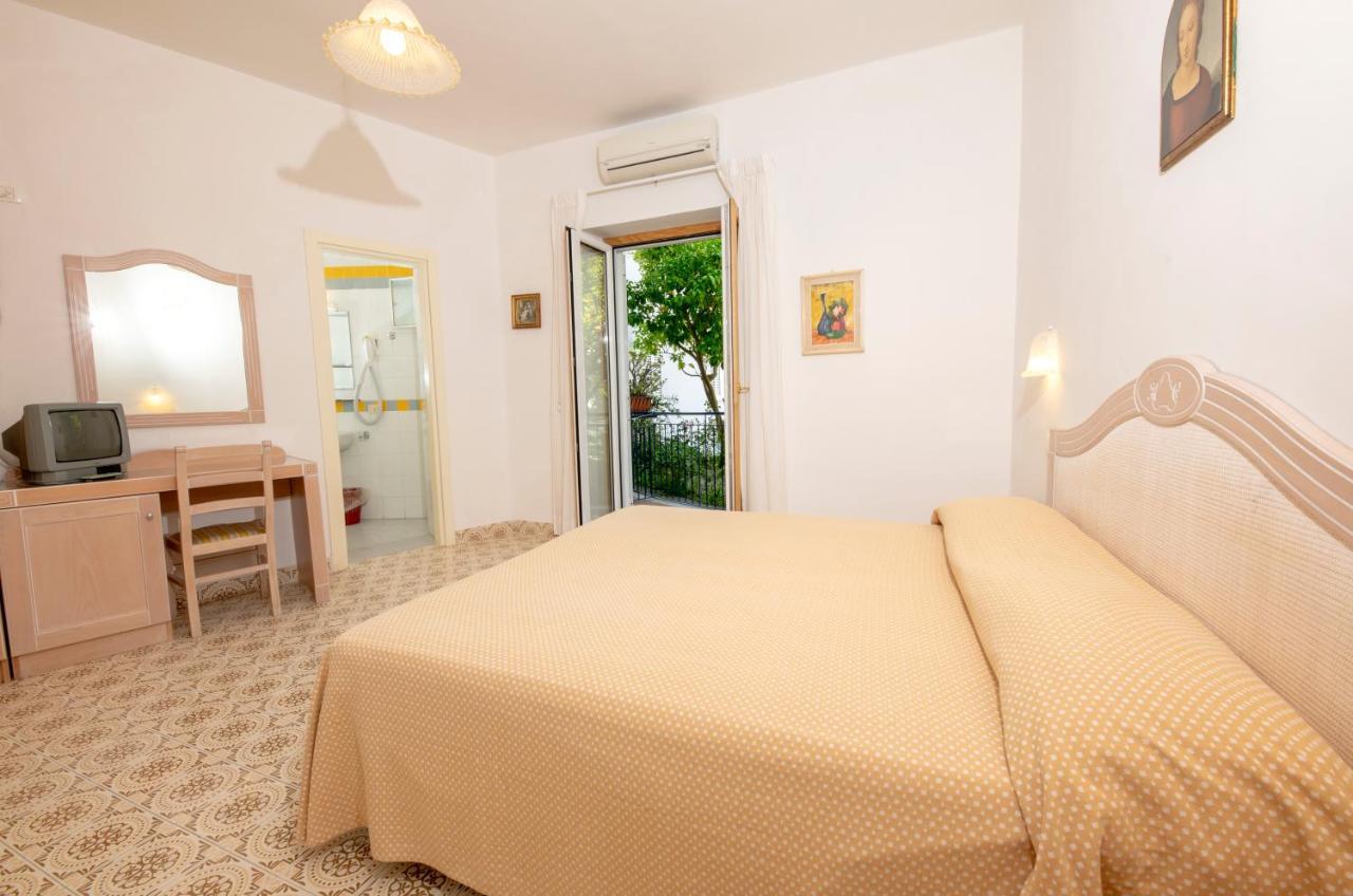 Hotel Candia Casamicciola Terme Exterior foto